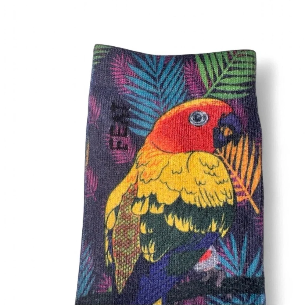 FEAT Boys Crew Socks Size Large Tropical Sun Conure Parrot 🦜